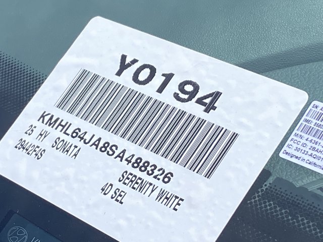 Vehicle image 18 of 18