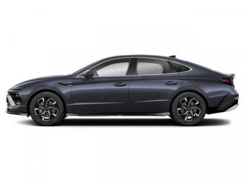 Vehicle image 3 of 5