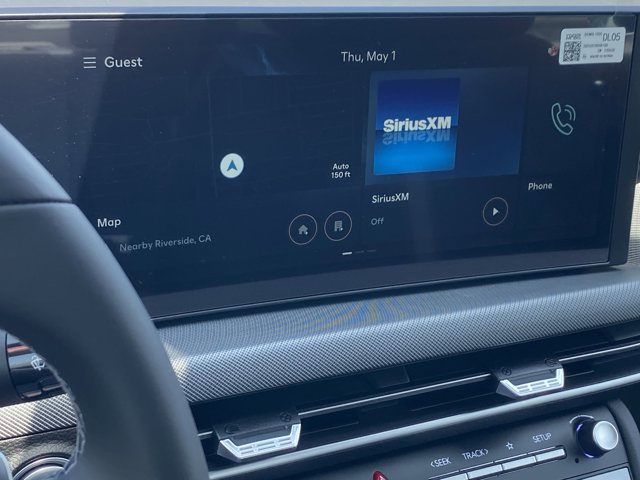 Vehicle image 14 of 19