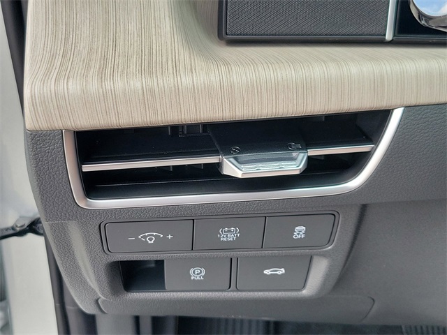 2025 Hyundai Sonata Hybrid SEL Image 29 of 30