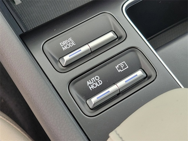 2025 Hyundai Sonata Hybrid SEL Image 21 of 30