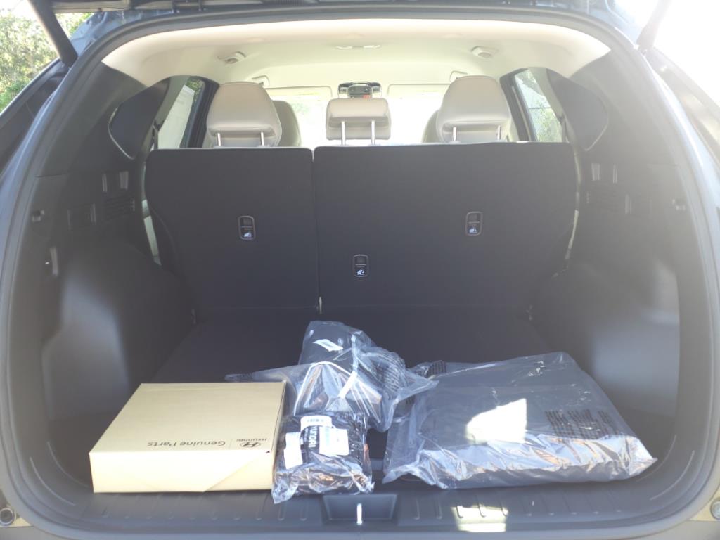 Vehicle image 9 of 41