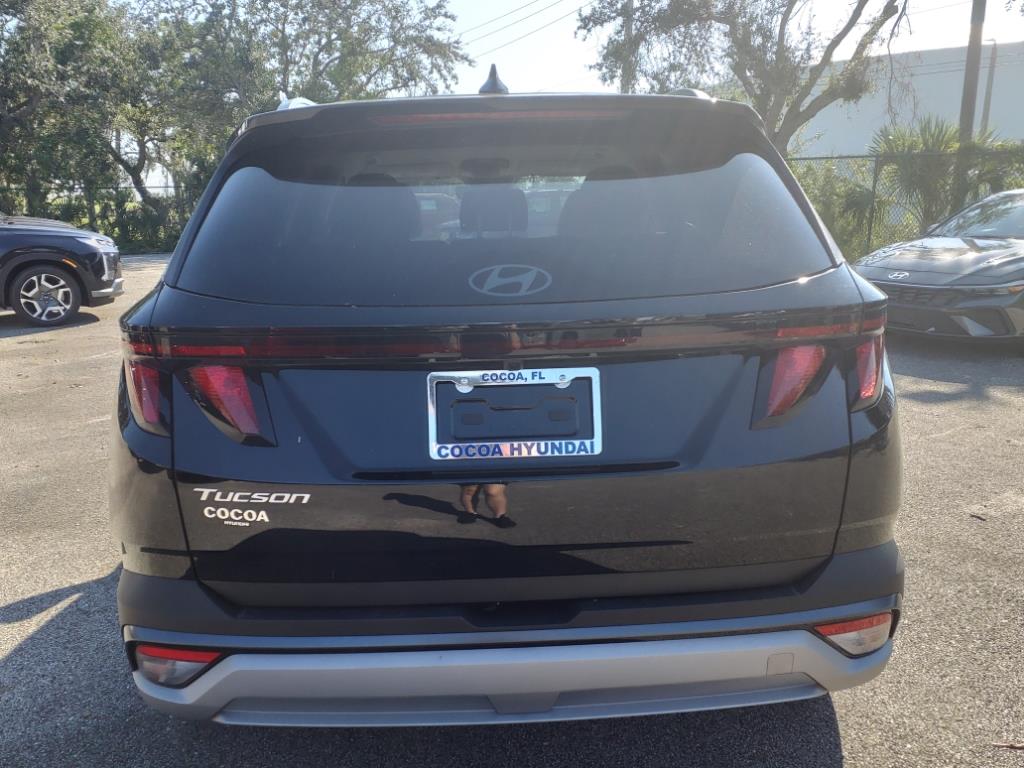 Vehicle image 6 of 41