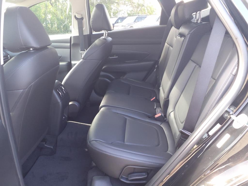 Vehicle image 15 of 41