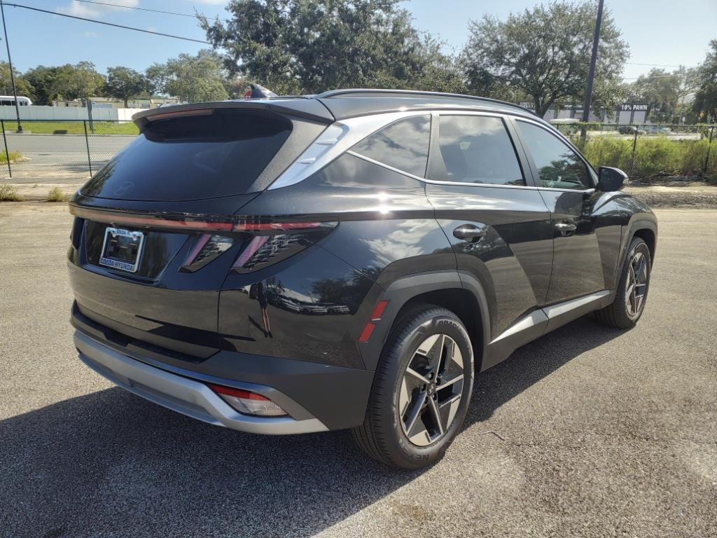 Vehicle image 6 of 41