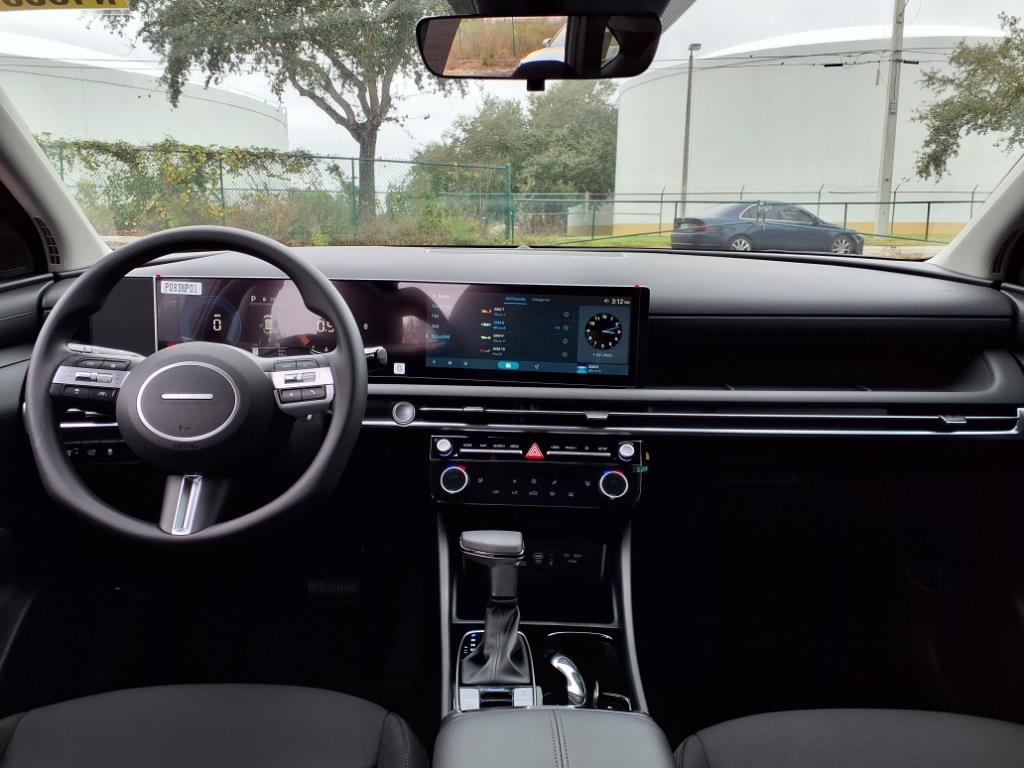 Vehicle image 15 of 35