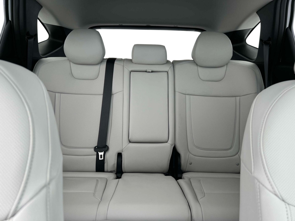 2025 Hyundai Tucson SEL Convenience Image 13 of 19