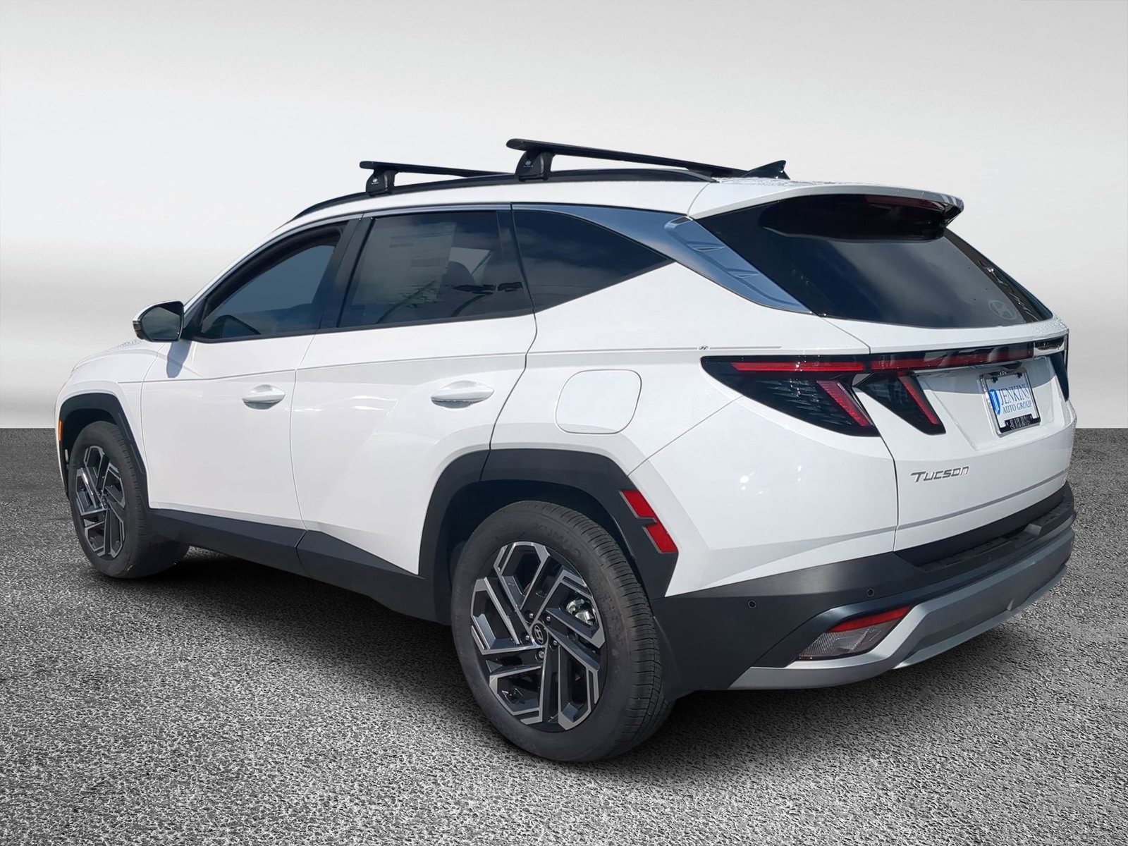 Vehicle image 7 of 38