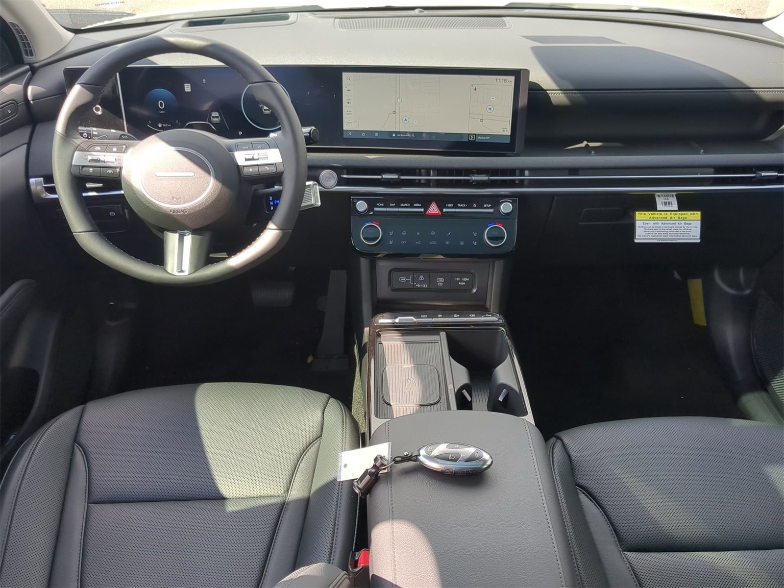 Vehicle image 21 of 38