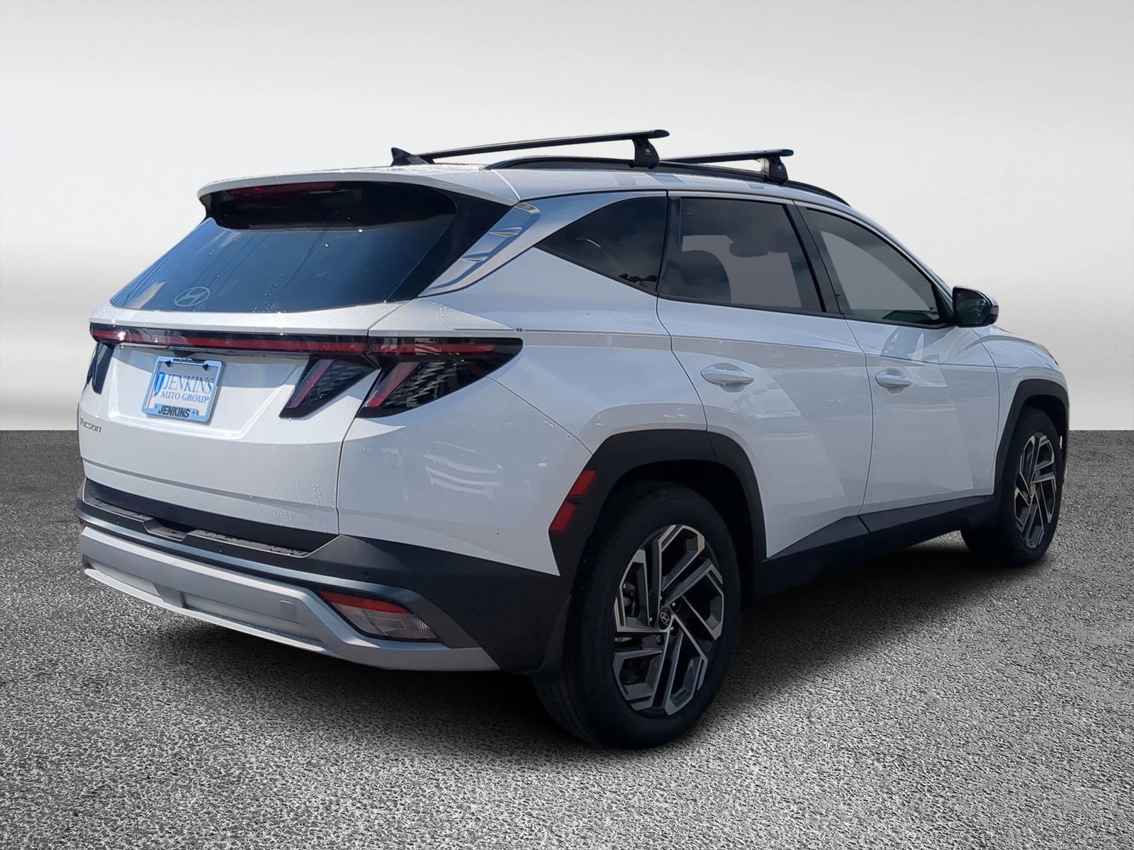 Vehicle image 5 of 38