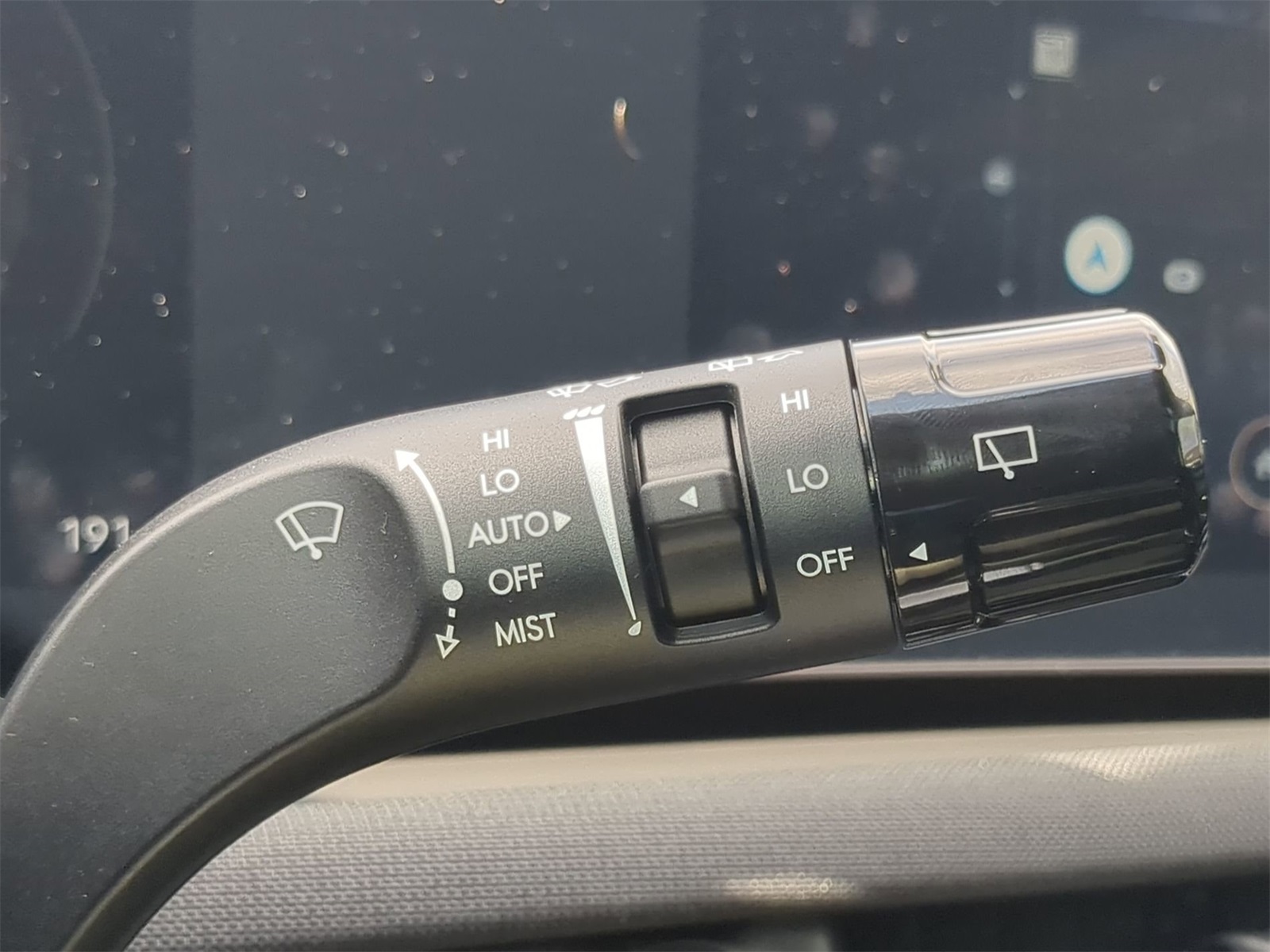 Vehicle image 35 of 38