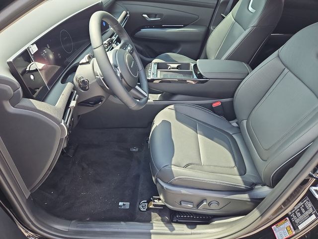 Vehicle image 6 of 12