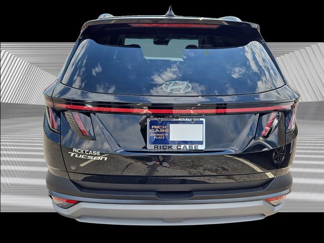 Vehicle image 4 of 12