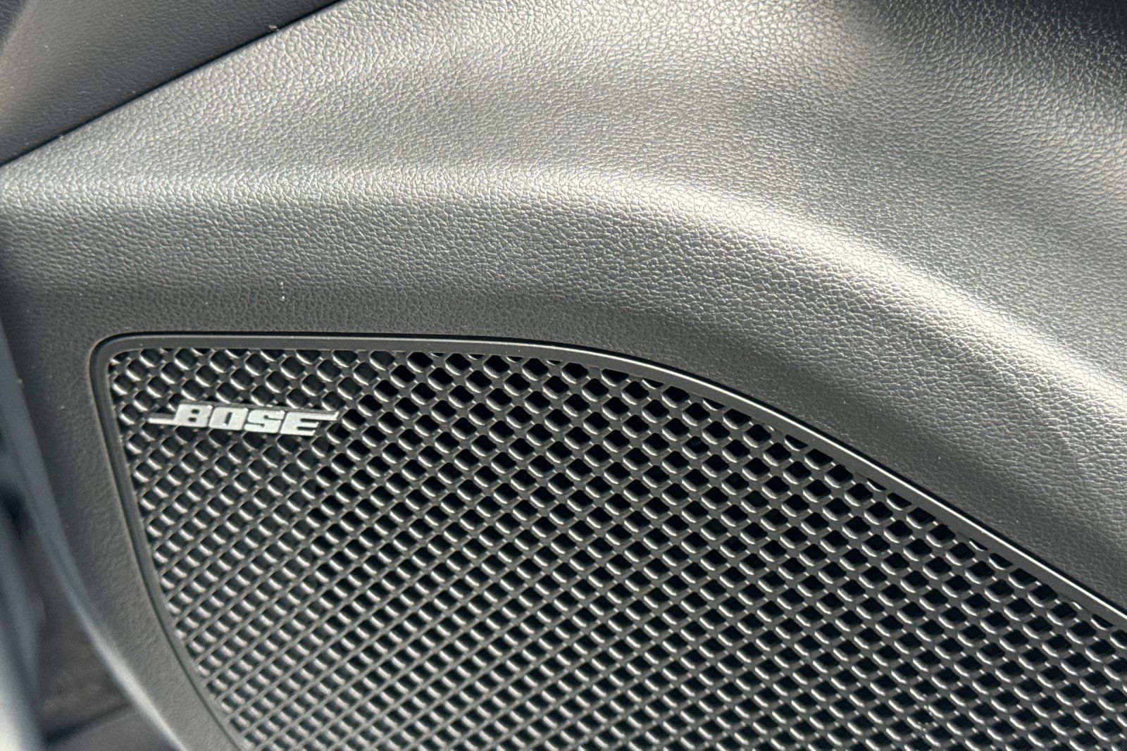 2025 Hyundai Tucson Limited Image 27 of 37