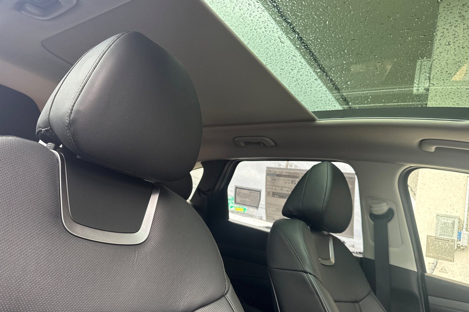 2025 Hyundai Tucson Limited Image 12 of 37