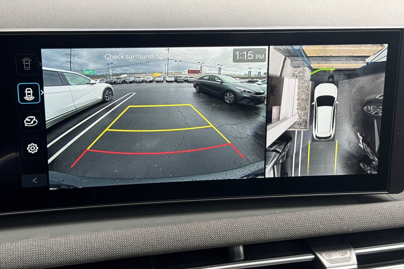 2025 Hyundai Tucson Limited Image 22 of 37