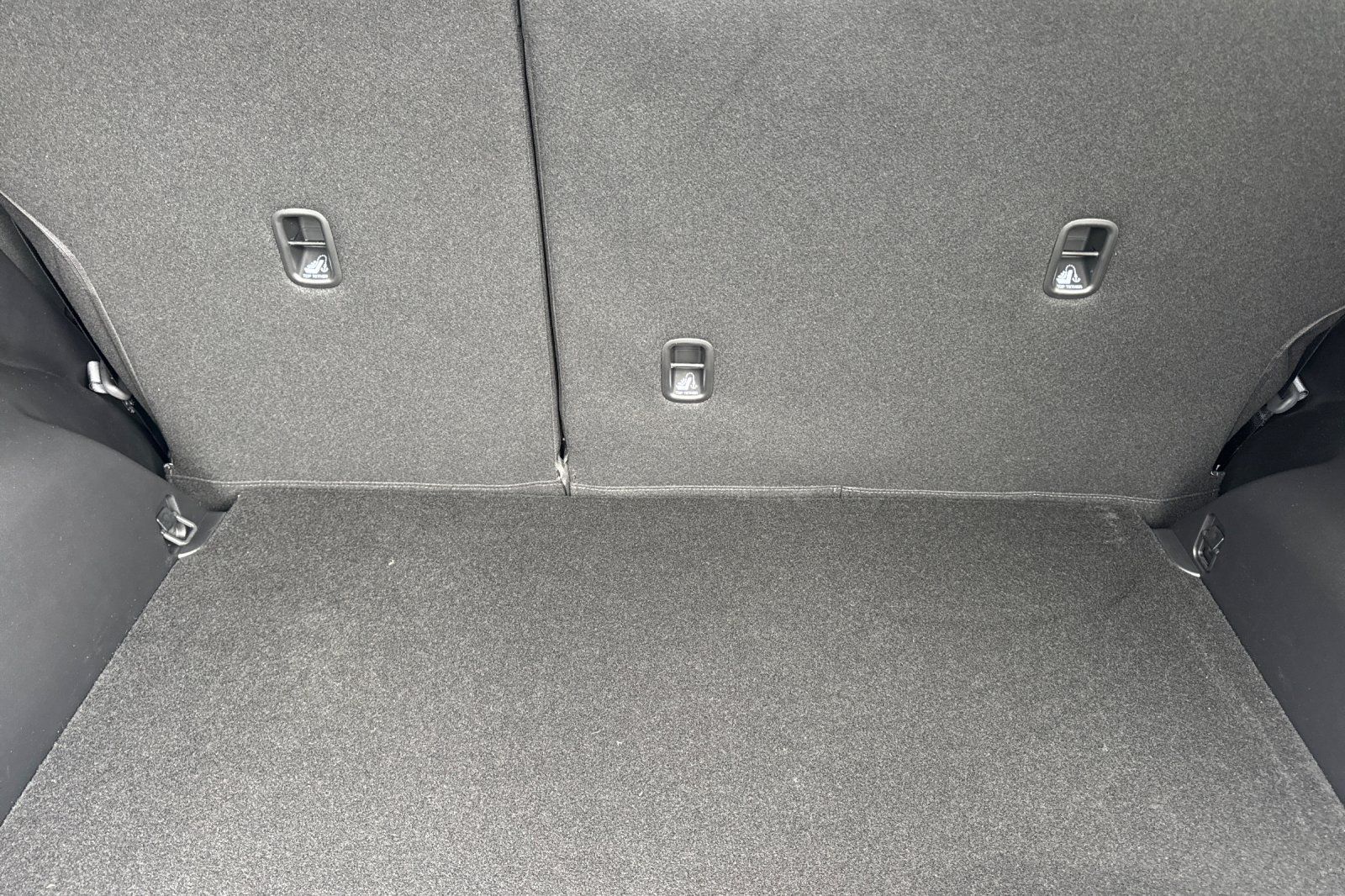 2025 Hyundai Tucson Limited Image 11 of 37