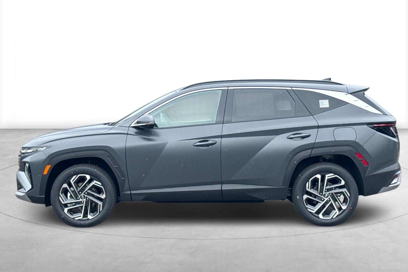 2025 Hyundai Tucson Limited Image 9 of 37