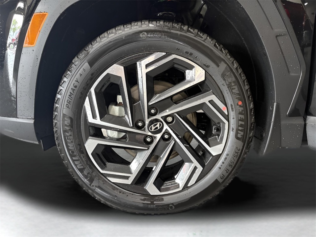 Vehicle image 10 of 42