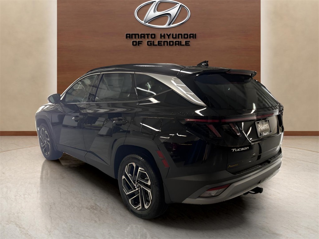 Vehicle image 8 of 42