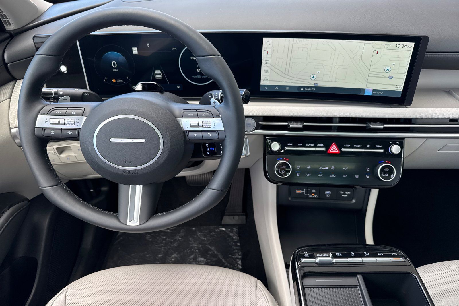 2025 Hyundai Tucson Limited Image 14 of 36