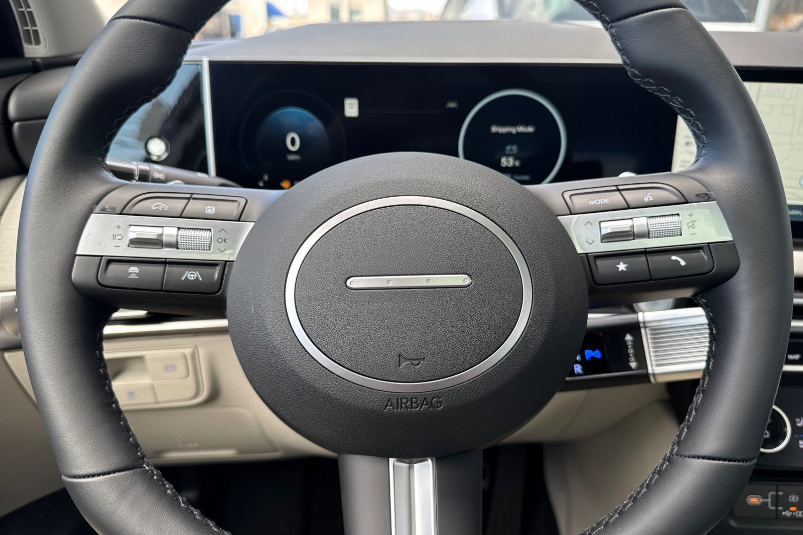 2025 Hyundai Tucson Limited Image 16 of 36