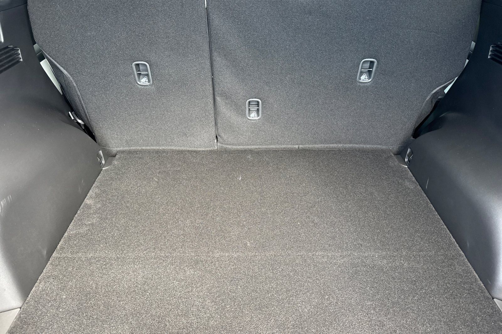 2025 Hyundai Tucson Limited Image 11 of 36