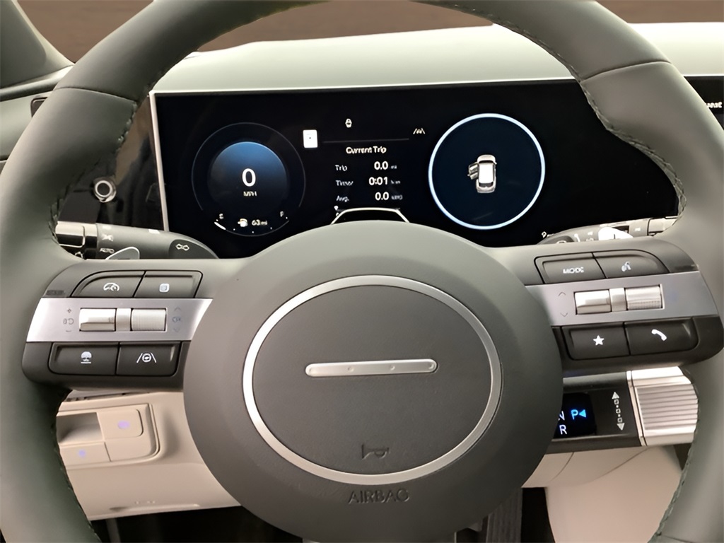Vehicle image 26 of 33