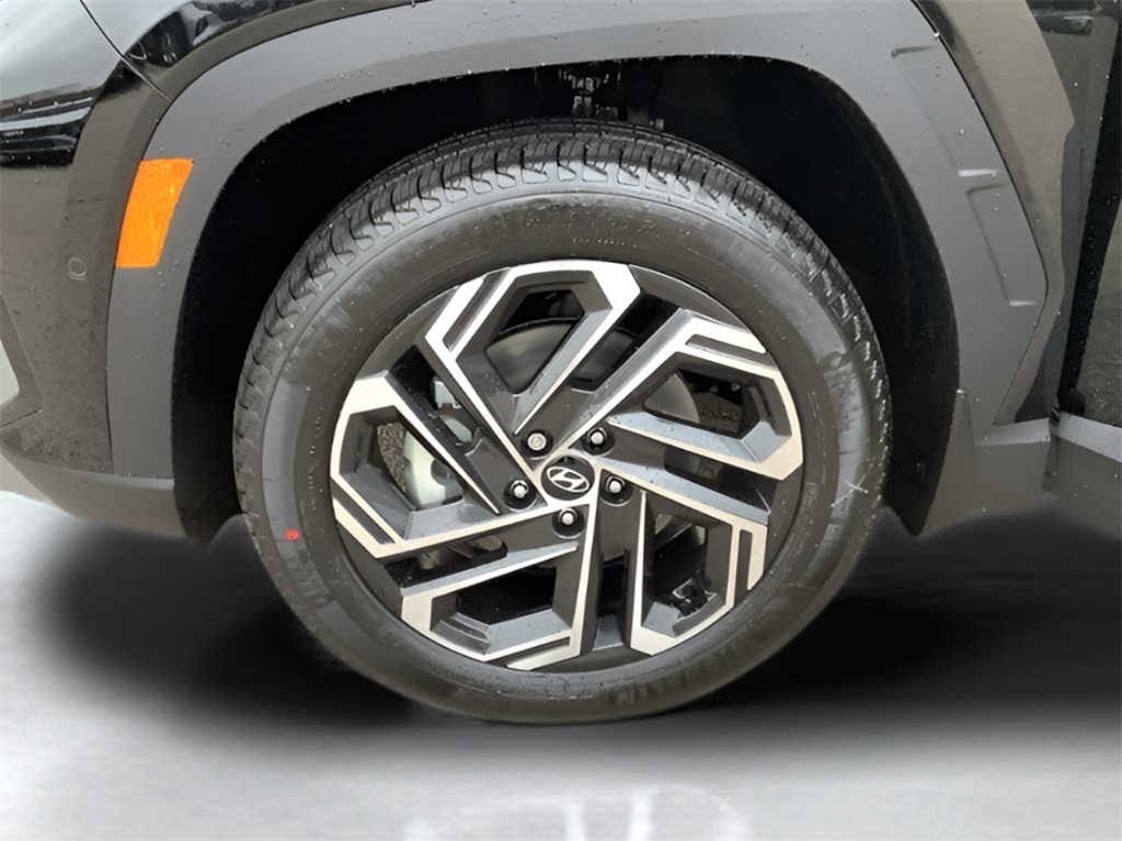 Vehicle image 32 of 33