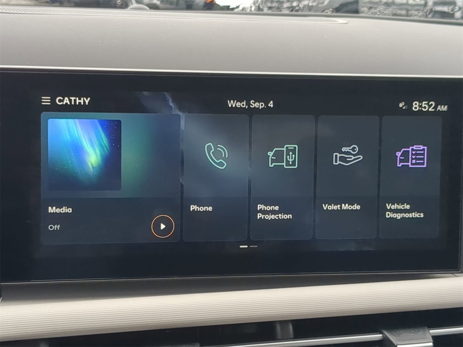 Vehicle image 26 of 38