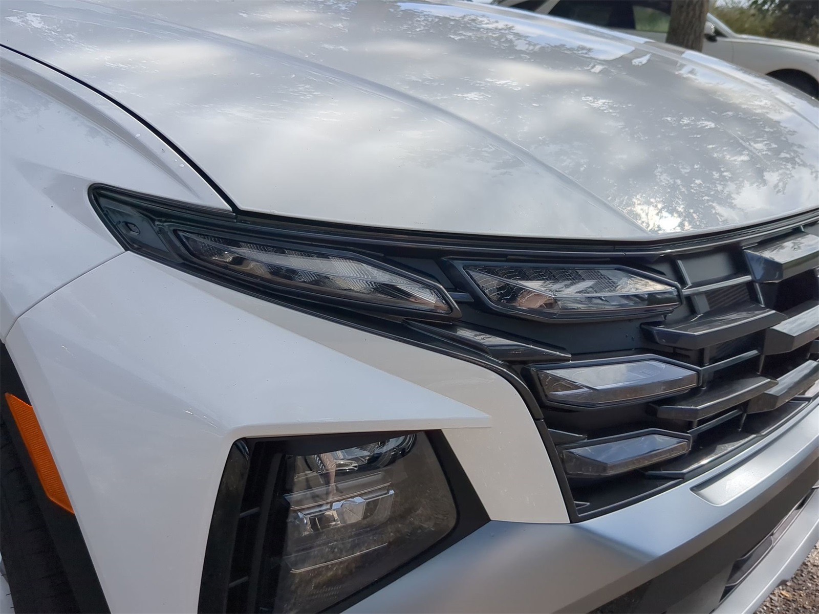 Vehicle image 16 of 38