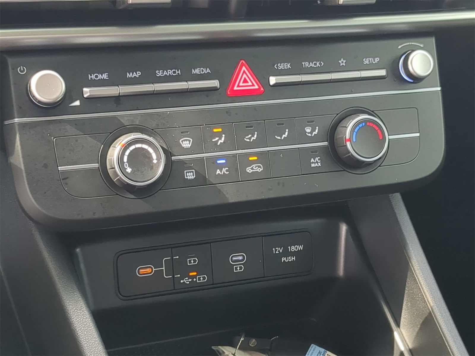 Vehicle image 29 of 38
