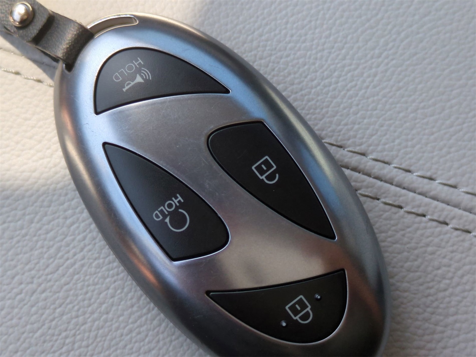 Vehicle image 37 of 38