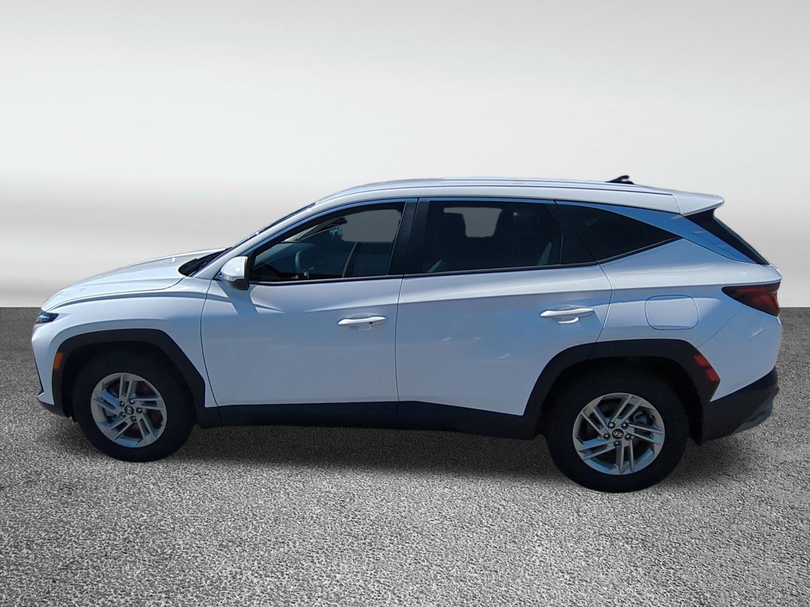 Vehicle image 8 of 38