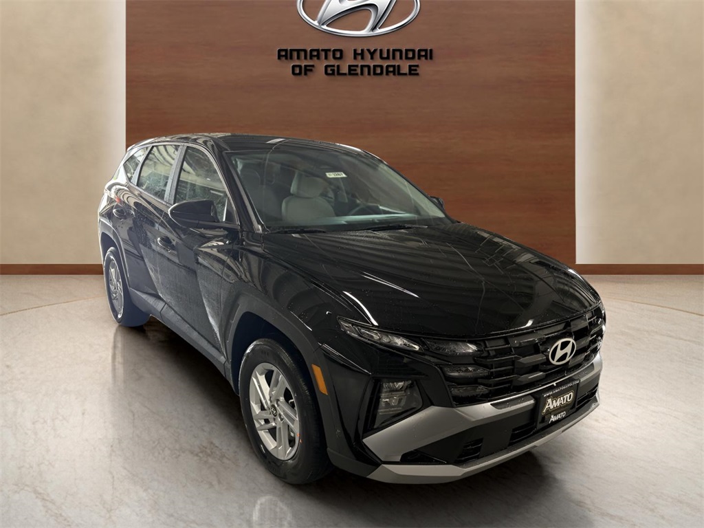 Vehicle image 4 of 25
