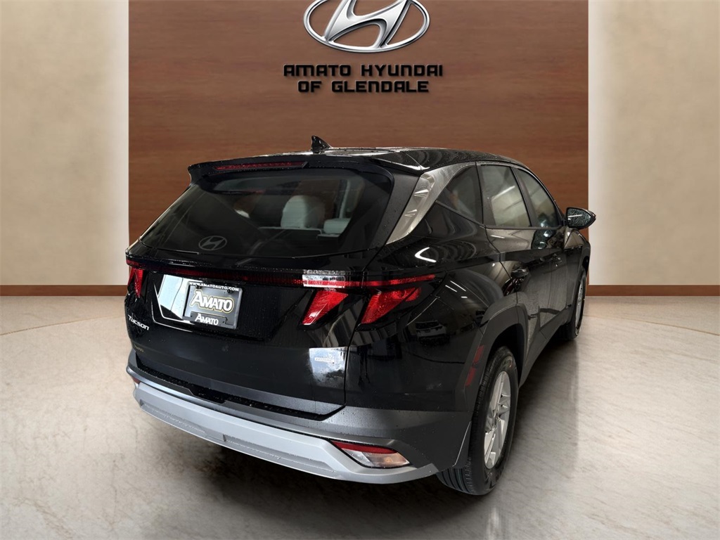 Vehicle image 6 of 25