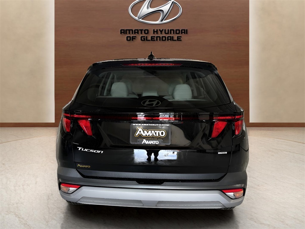 Vehicle image 7 of 25