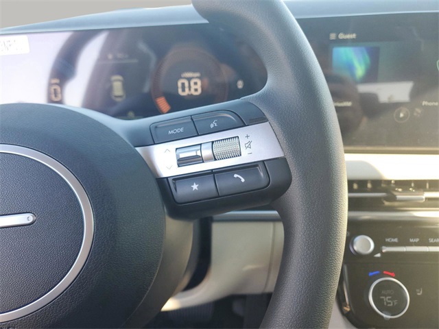 Vehicle image 21 of 36