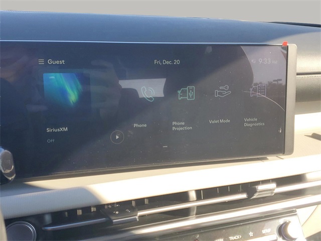 Vehicle image 23 of 36