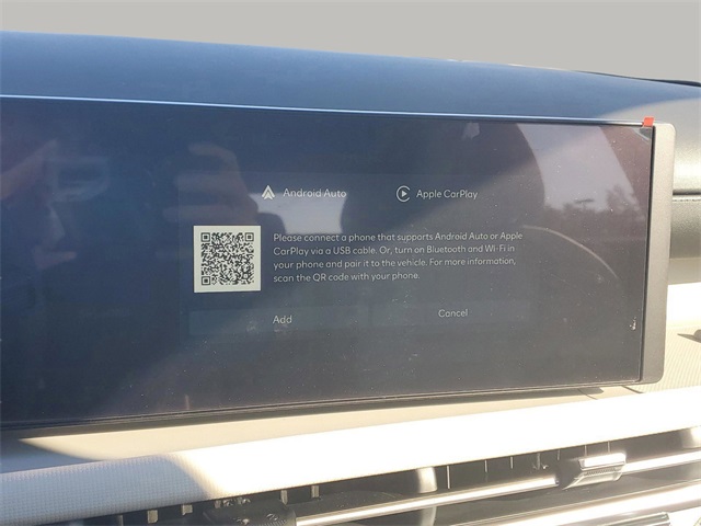 Vehicle image 24 of 36