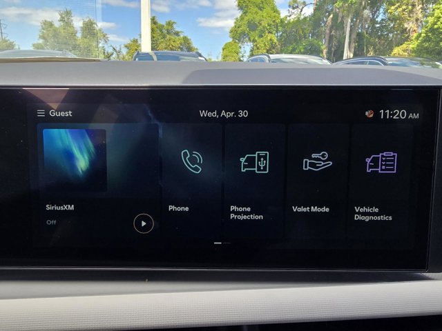 Vehicle image 19 of 30