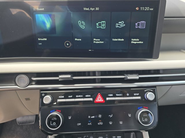 Vehicle image 18 of 30