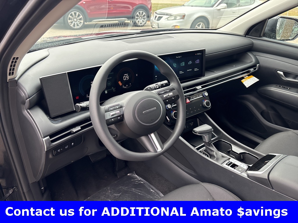 Vehicle image 11 of 28