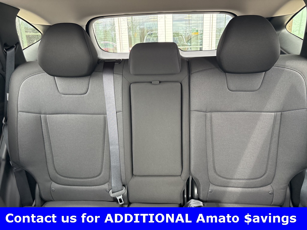 Vehicle image 10 of 28