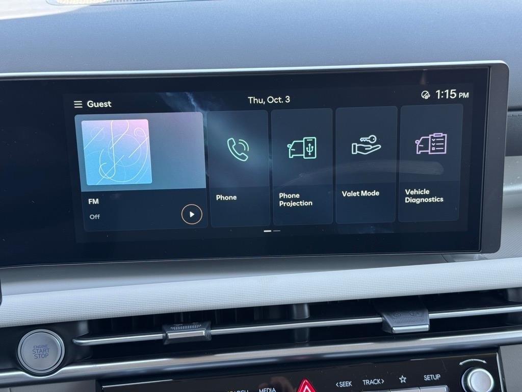 Vehicle image 7 of 12