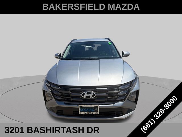 2025 Hyundai Tucson SEL Image 2 of 26