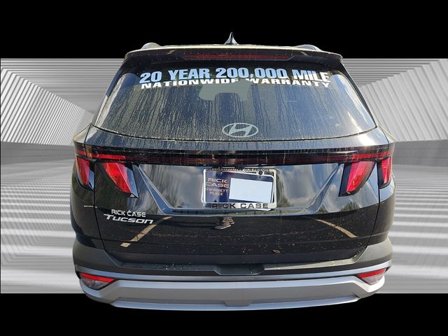 Vehicle image 4 of 12