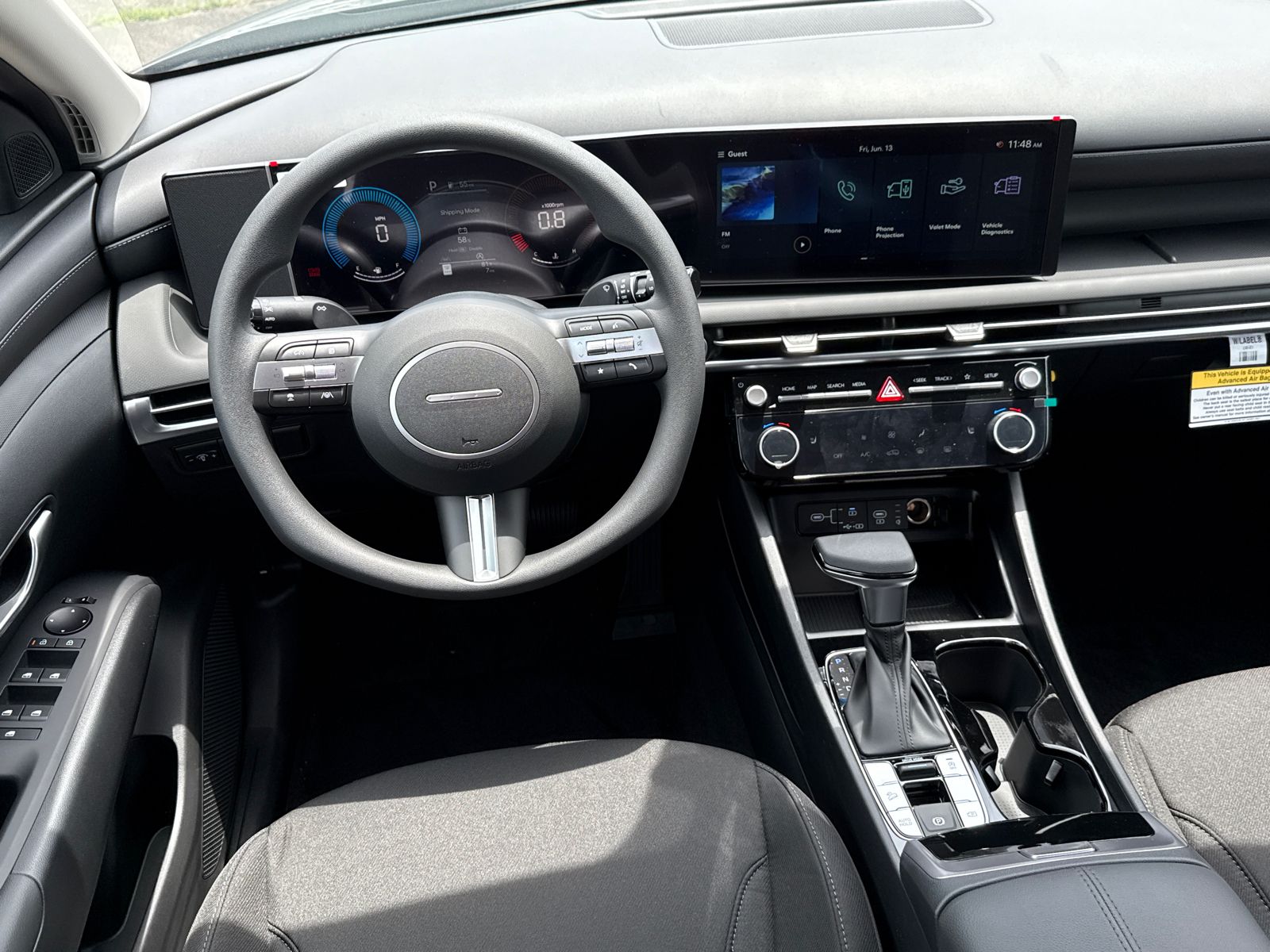 Vehicle image 23 of 40