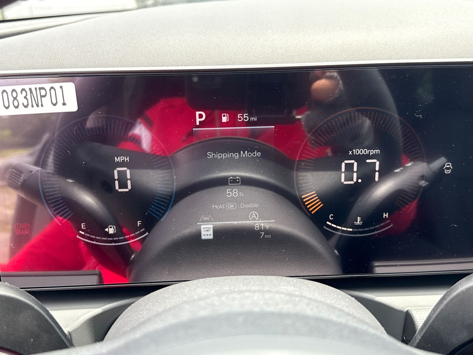 Vehicle image 27 of 40