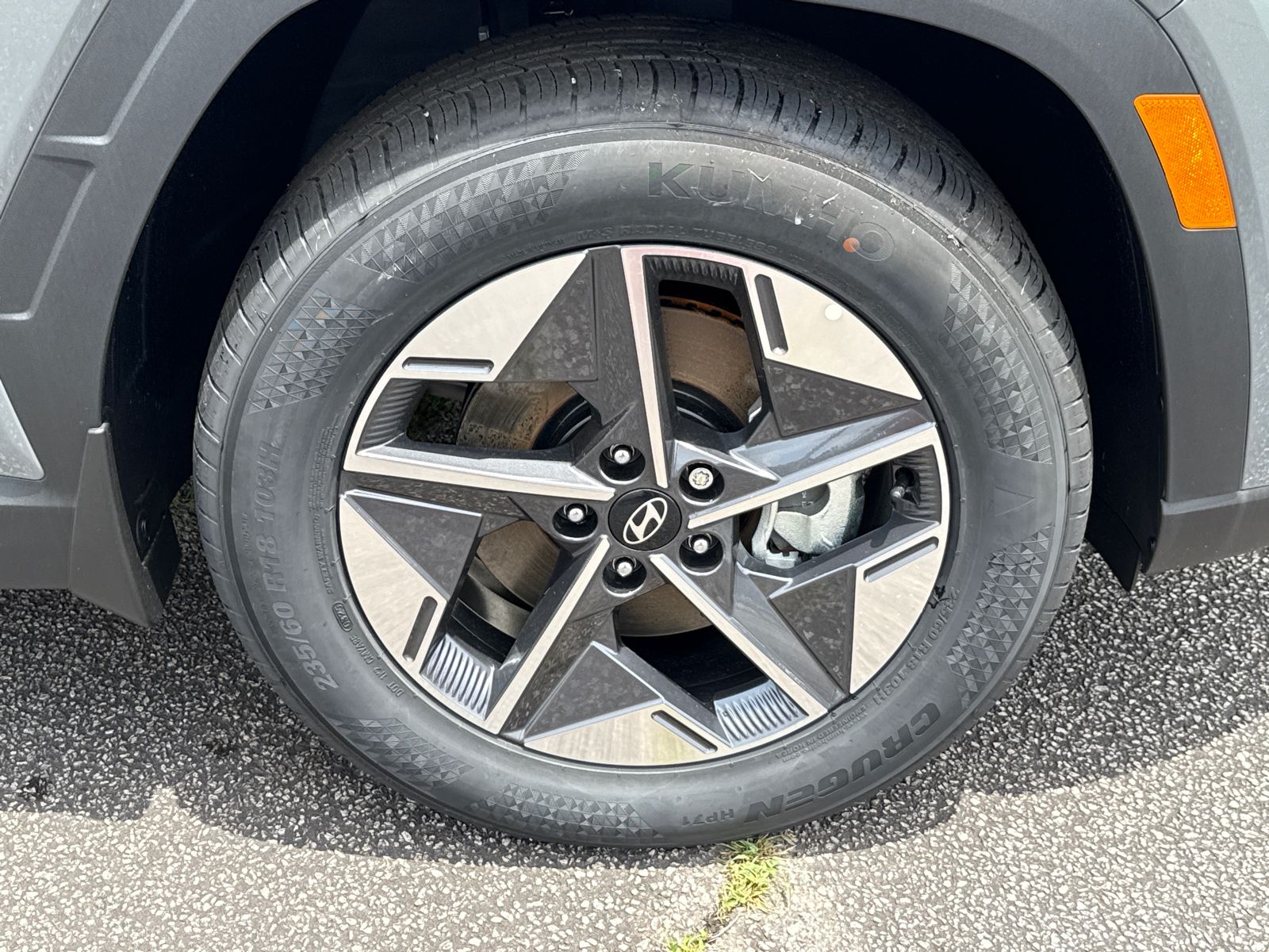 Vehicle image 12 of 40